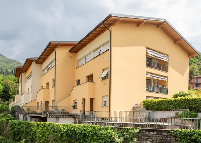 Alojamento de Acomodação e Pequeno-almoço Tosca House 2 Varenna