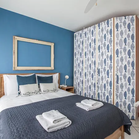 Alojamento de Acomodação e Pequeno-almoço Tosca House 2 4*